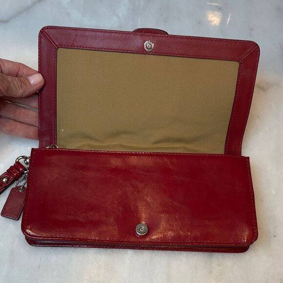 Coach Bleeker Patent Leather Buckle Wallet Clutch Bag - Picture 13 of 16